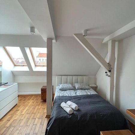 Old Town Piwna Apartment ワルシャワ エクステリア 写真